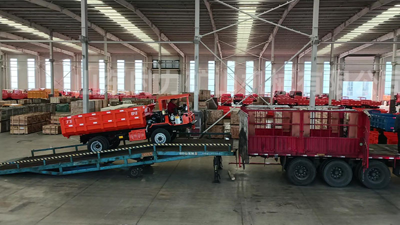 4臺(tái)8噸井下自卸車發(fā)往湖北